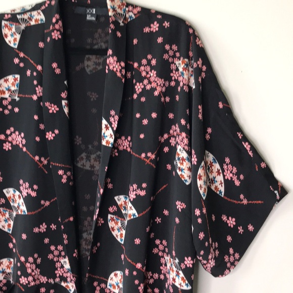 Forever 21 Kimono Jacket - Picture 9 of 11